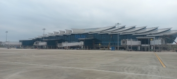 Phu Bai International Airport_Passenger Boarding Bridge